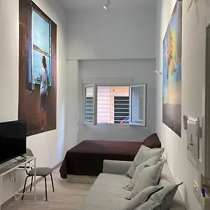 https://golondrinas-de-malaga.hotelsinnerja.org