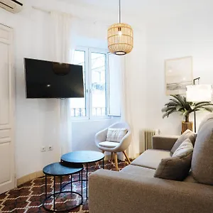 https://precioso-apartamento-en-el-centro-de-la-ciudad.es-andalucia.com